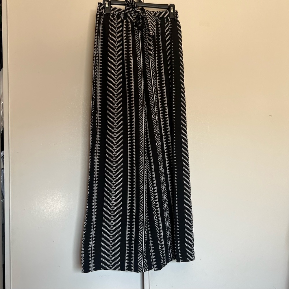 Wide Leg Black & White Patterned Pants